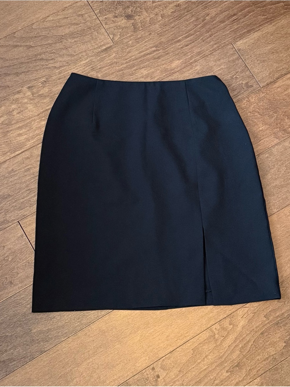 Vintage Emblem Classic Black Women's Mini Skirt